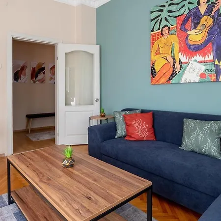 Fully Equipped & Modern Designed Spectacular 3br *