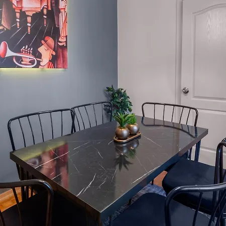 Fully Equipped & Modern Designed Spectacular 3br * Istambul