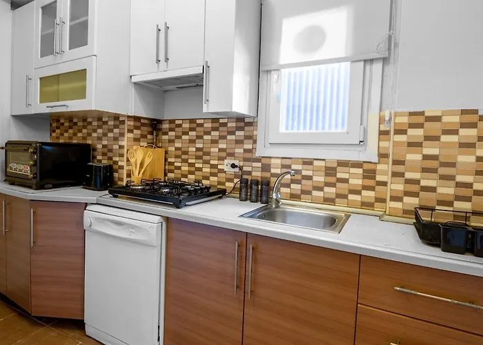 Apartmán Fully Equipped & Modern Designed Spectacular 3br